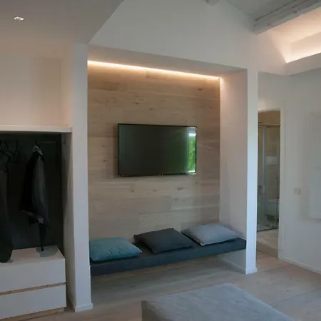 Apartment 4 Elements Boutique Syrakus