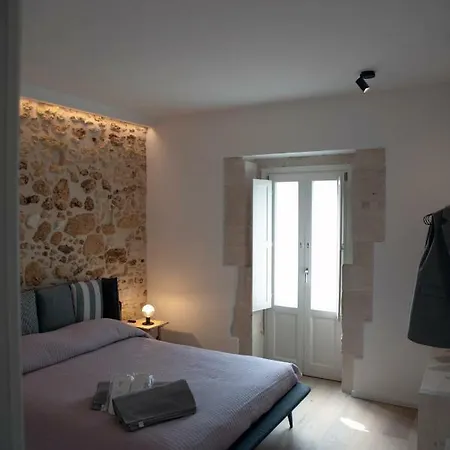 4 Elements Boutique Siraküza