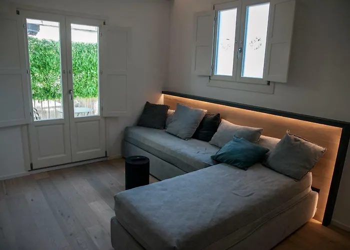 Apartment 4 Elements Boutique