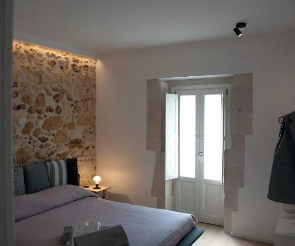 4 Elements Boutique Syracuse