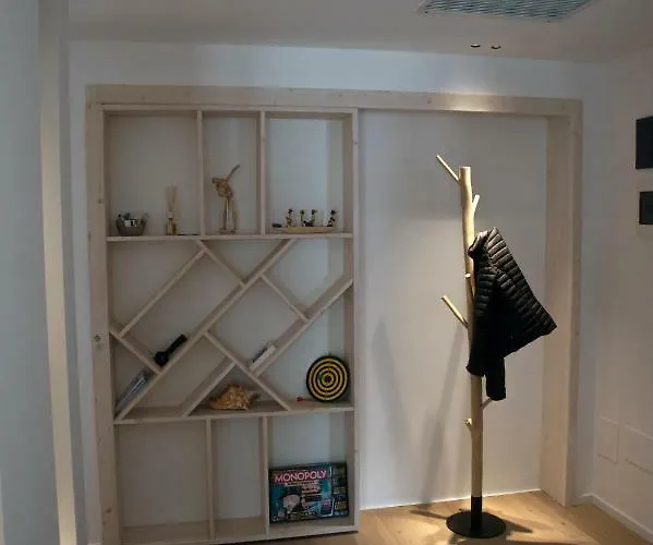 4 Elements Boutique *